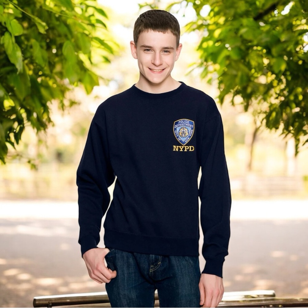 NYPD 90’s Embroidered Crest Police Department Crewneck Fleece Pullover Swetshirt